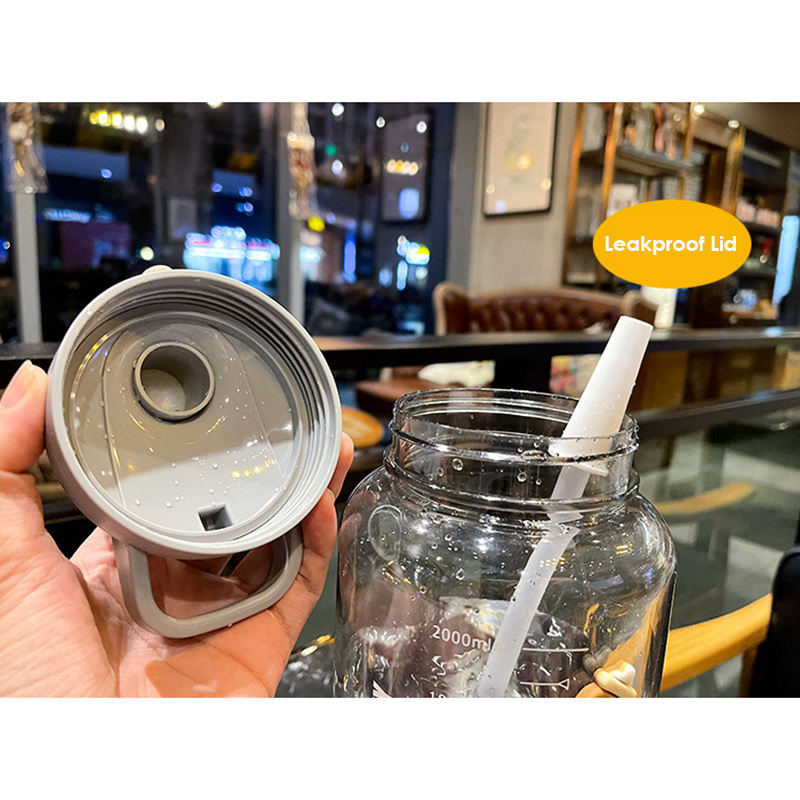Wholesale 2400Ml Reusable Leakproof Clear Big Sports Bottles Plastic Water Bottle With Handle Straw