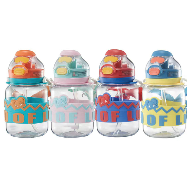 600ml School Children's Anti slip Sport Plastic Water Bottle with Silicone Sleeve Straw and Shoulder Strap BPA Free