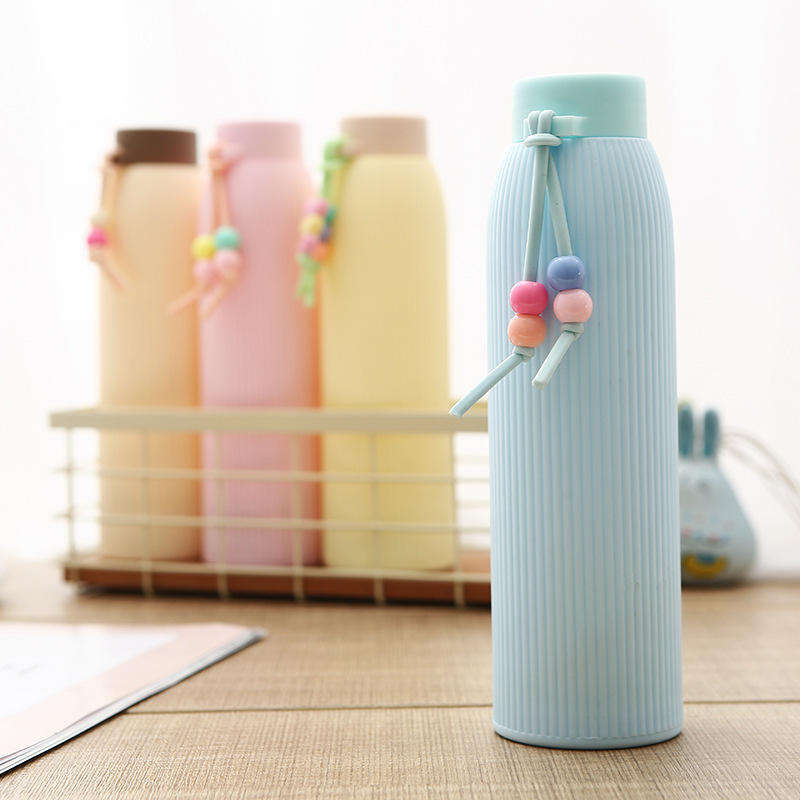Custom Bpa Free Double Wall Anti Scald Plastic Shell and Glass Water Cup for Girls Glass Water Bottle With Silicone Handle