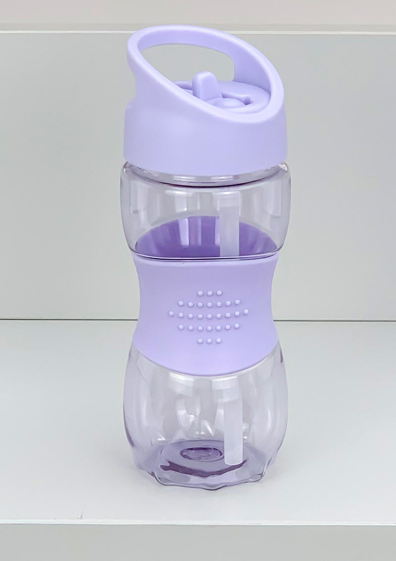 400ml BPA Free Custom Logo Tritan Kids Water Bottle With Silicone Sleeve and Straw