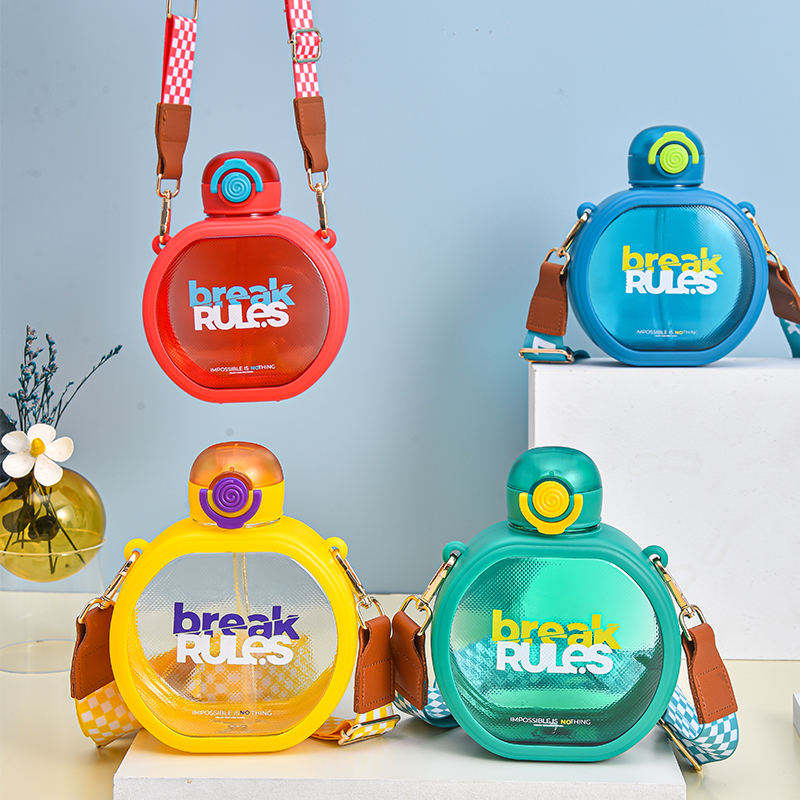 2024 Bpa Free Leak Proof Tritan Plastic Children School Kids Water Bottle With Strap