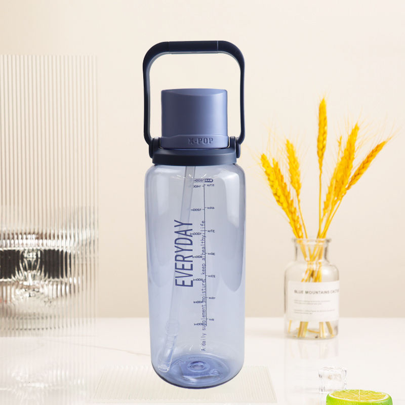 Portable Leakproof 54oz Sport Plastic Drinking Water Bottle with Dust Proof Cup Cover and Straw