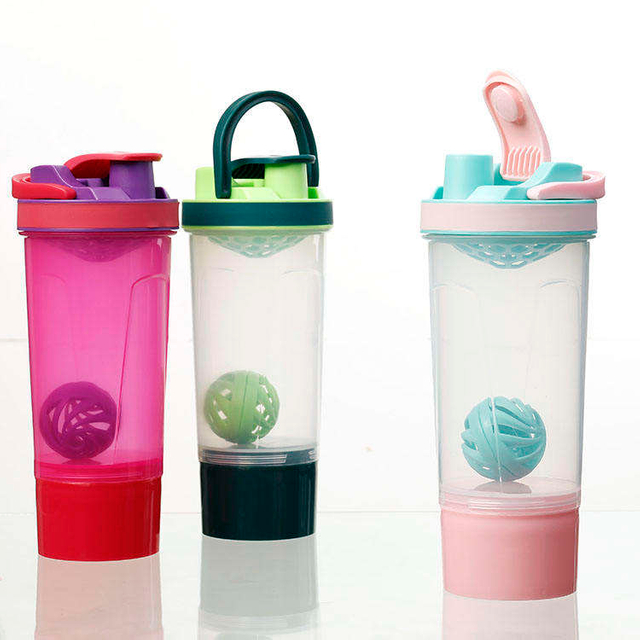 Wholesale 600Ml Transparent Colorful Bpa Free Cute Plastic Gym Protein Water Bottle With Handle Tea Infuser
