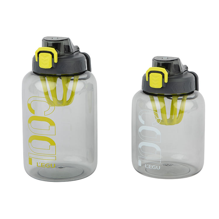 2023 New 60Oz 1.8L 1800Ml Plastic Gym Sports Water Bottle