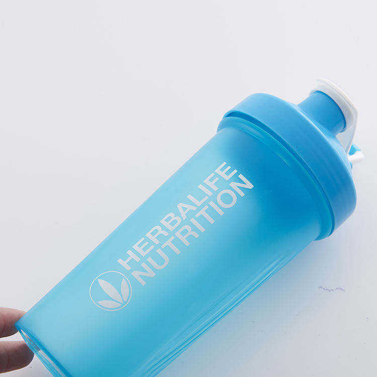 Wholesale Custom 600 Ml Wide Mouth Transparent Plastic Gym Sports Shaker Bottle With Shaking Ball