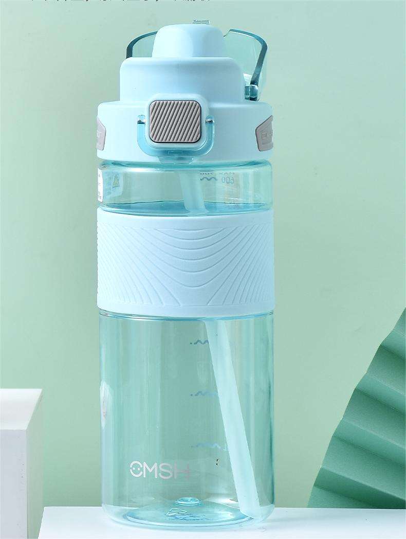 Custom BPA Free Plastic Sport Water Bottle with Chug Lid & Straw with Silicone Sleeve Outdoor Water Bottle