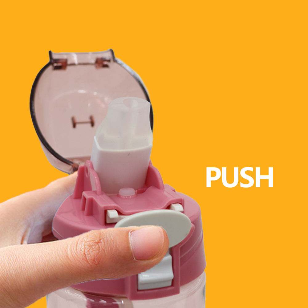 700ml Sport Plastic Water Bottle with Anti slip Corrugated Design Food Grade Silicone Suction Nozzle