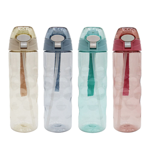700ml Sport Plastic Water Bottle with Anti slip Corrugated Design Food Grade Silicone Suction Nozzle
