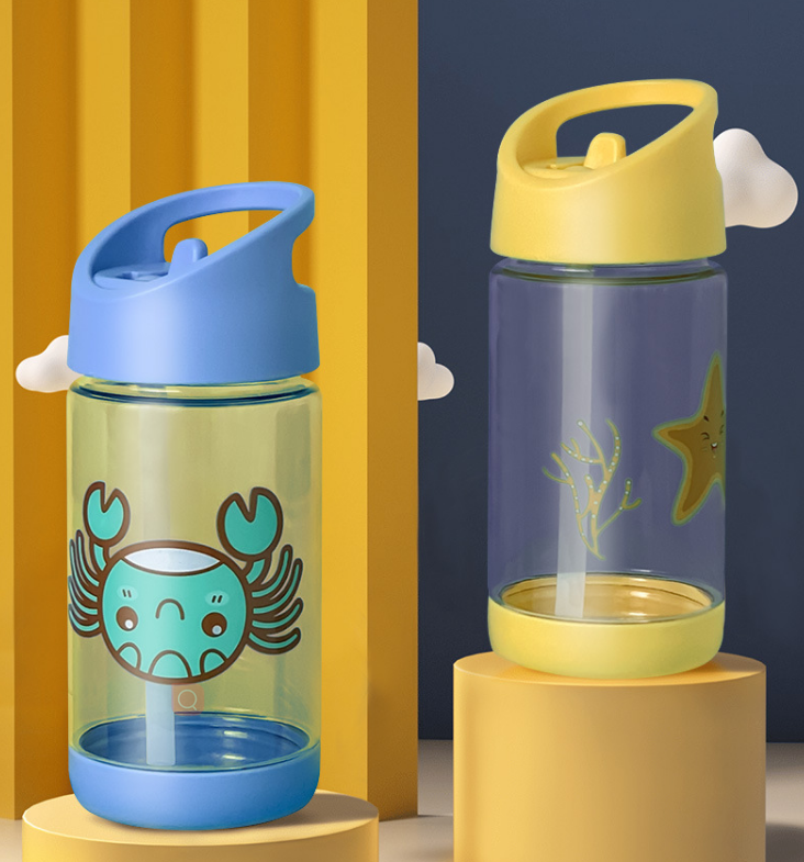 Portable 400ml Children's Water Bottles with Lovely Pattern Leak-Proof Design