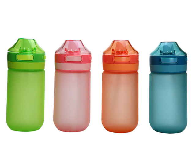 Hot Sale Tritan Material Plastic Water Bottle 500 ml Sport Water Bottle Plastic Children Water Bottle