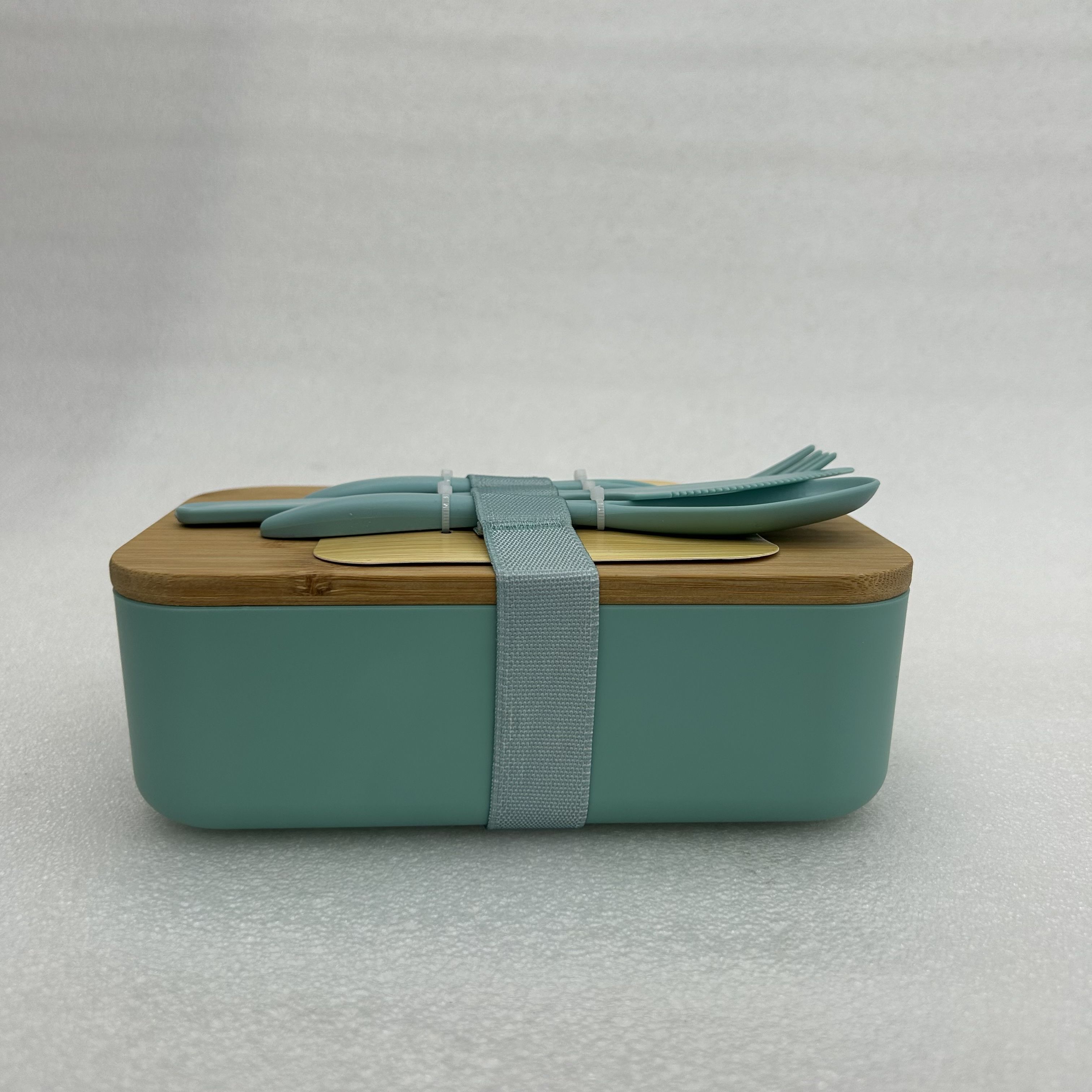 Hot Portable Leakproof Wooden Office Bento Box Bamboo Lid Fiber Plastic Lunch Box With Cutlery for Adults