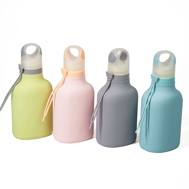 Wholesale 500Ml Portable Folding Water Bottle Sport Foldable Silicone Collapsible Bottle With Handle