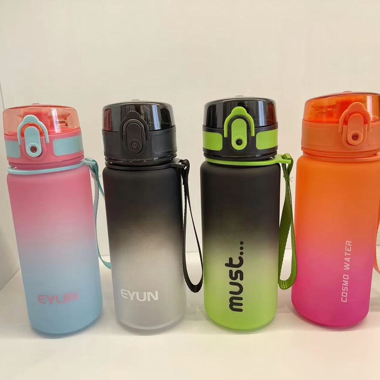 600ml Bpa Free Wholesale Anti-Side Leakage Anti-Drop Recycling Environmental Protection Plastic Cup