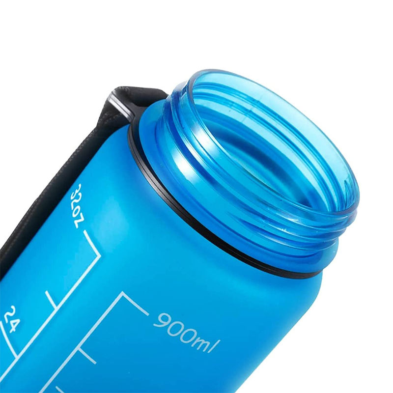 Gym Sport Bottle Custom Logo Plastic 1L Reusable Time Marker Bpa-free Water Bottles