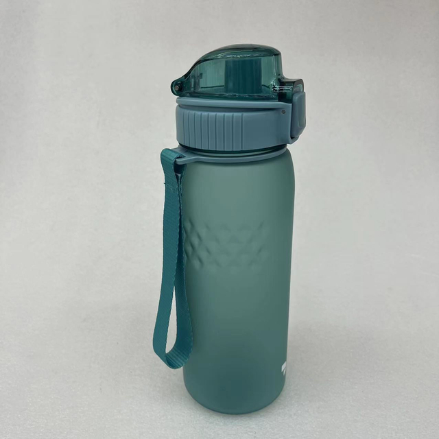 25oz Customized Plastic Sports Drinking Water Bottle Tritan Cheap Drink Bottles for Sport Custom Logo BPA Free