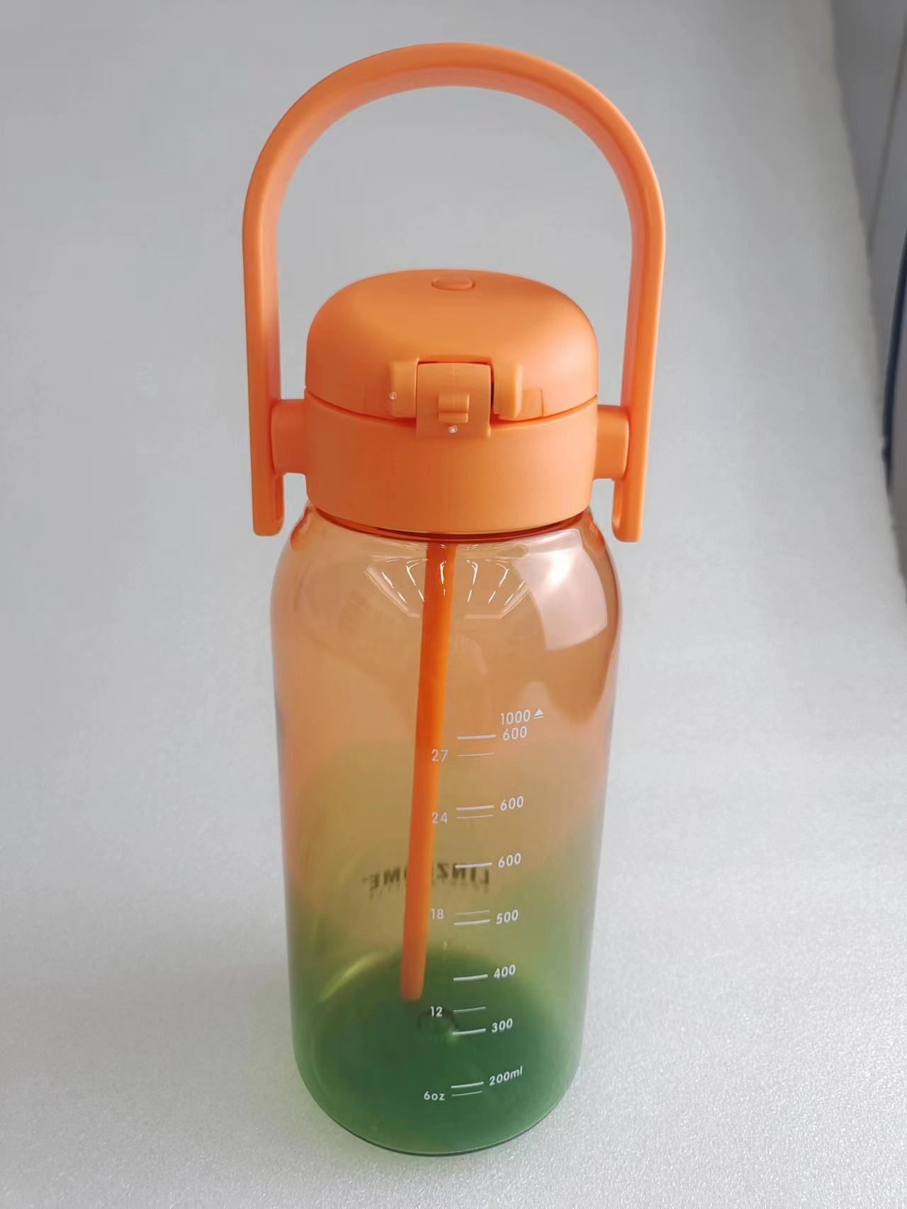 1L Plastic Water Cup with a Straw and Large Capacity Color Sport Motivational Outdoor Direct Drinking Water Bottle with Handle