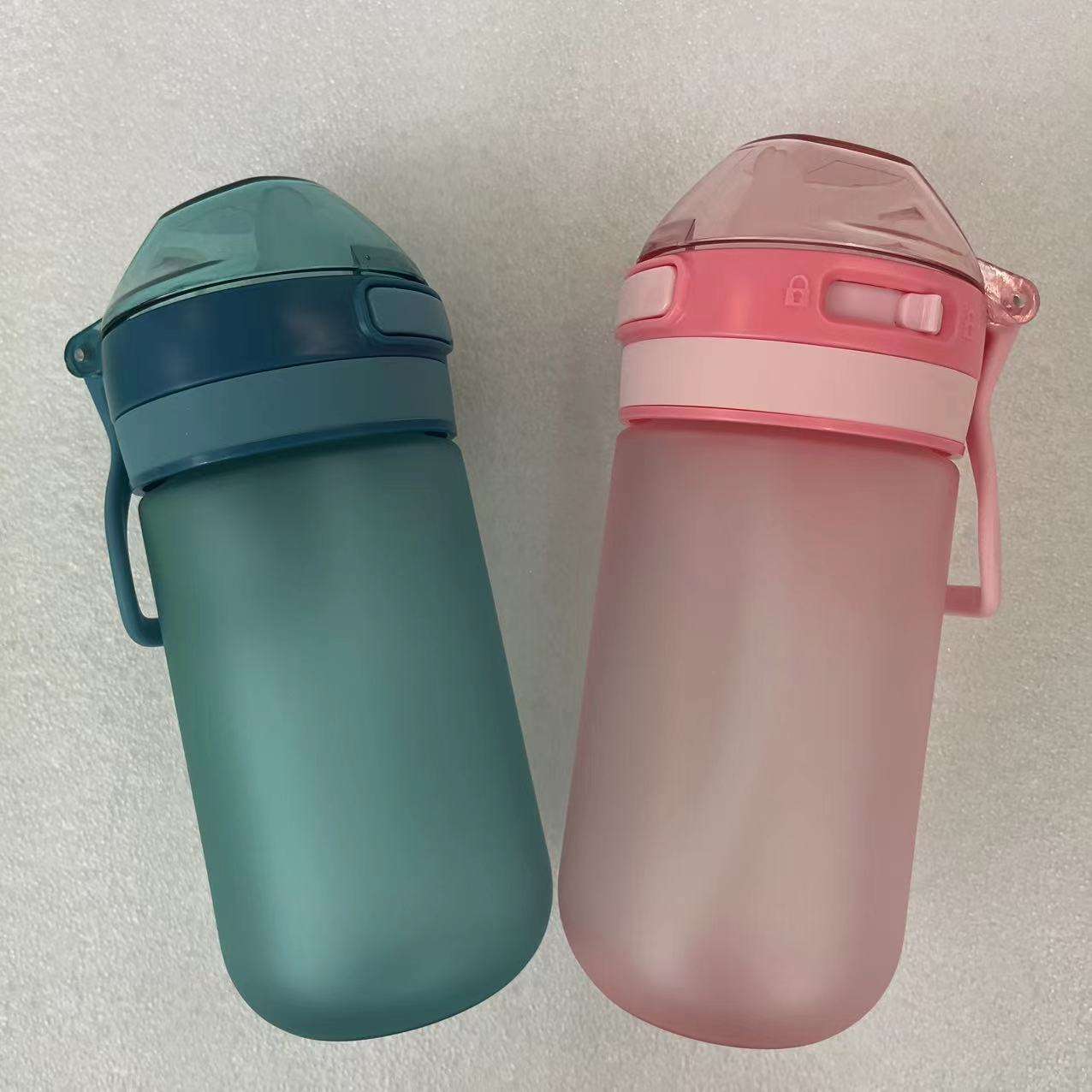 Hot Sale Tritan Material Plastic Water Bottle 500 ml Sport Water Bottle Plastic Children Water Bottle