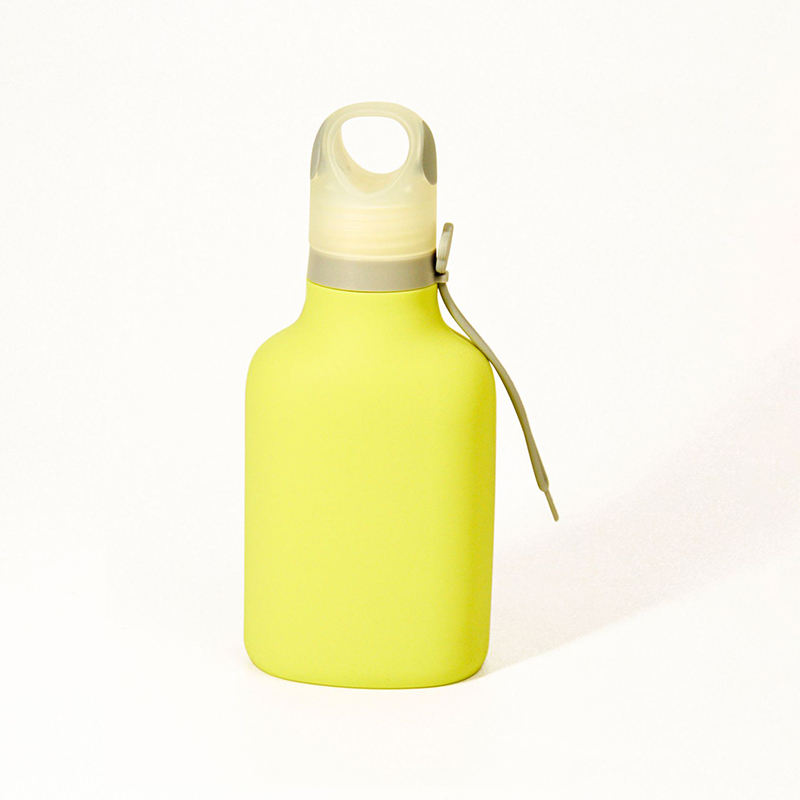 Wholesale 500Ml Portable Folding Water Bottle Sport Foldable Silicone Collapsible Bottle With Handle