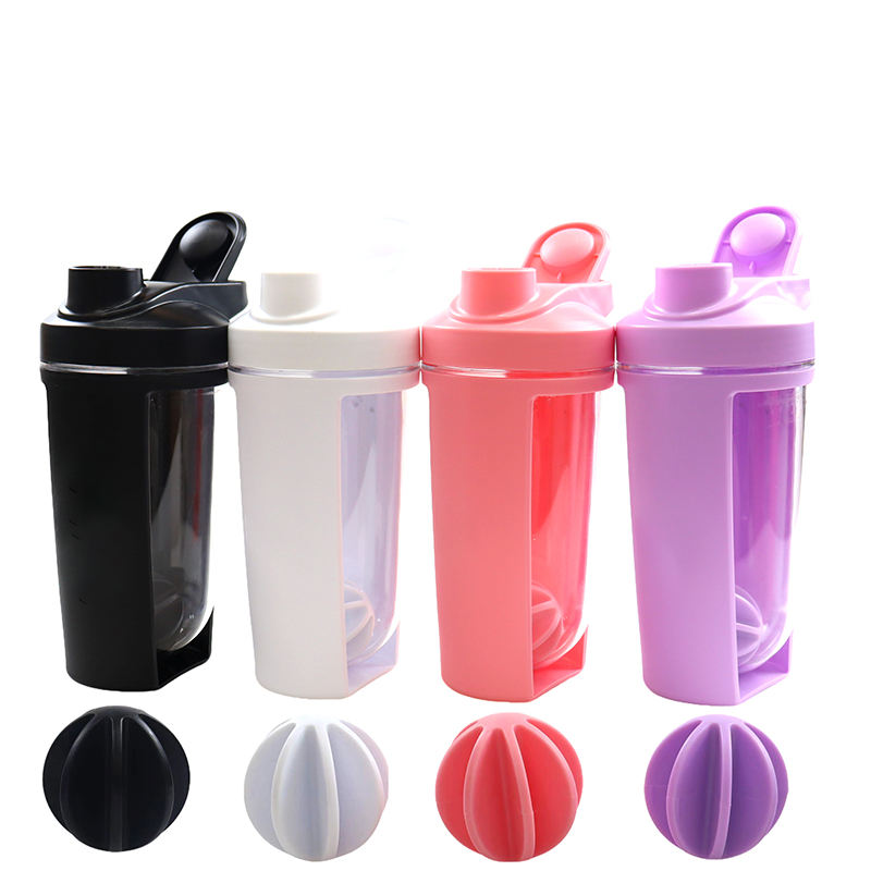 Portable 600ml Protein Shaker Water Bottle Popular Mini Gym Shake Cup with Mixer Ball for Pre-Workout Use