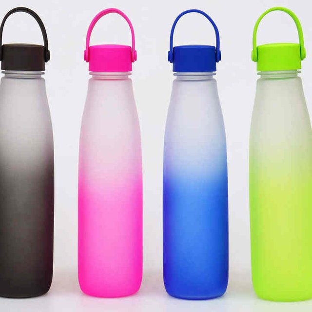 1000ML BPA Free Environment-friendly Portable Plastic Water Bottle in Candy Color WIth Handle