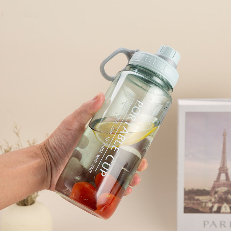 2023 New Design 800Ml 27oz Gym Fitness Plastic Sports Water Bottles