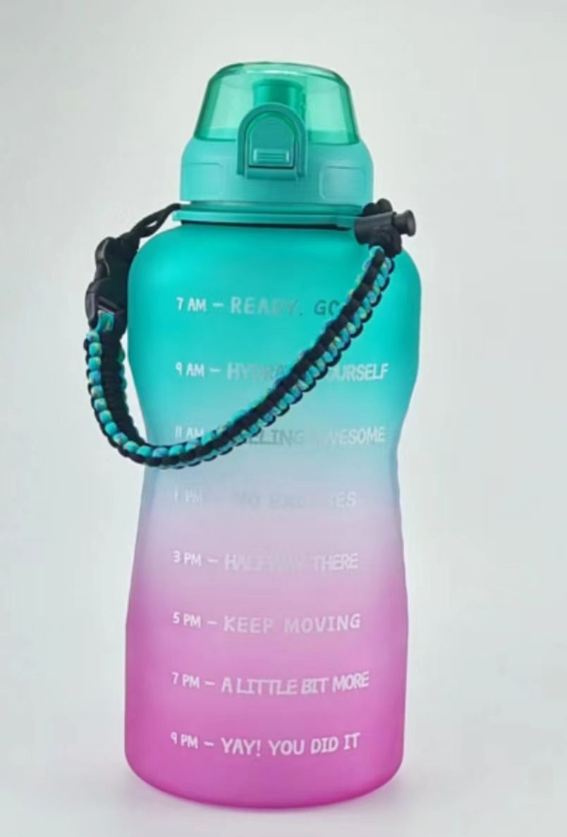 Gradient 64 oz Sports Water Bottle Girls Wholesale Plastic Reusable Plastic Water Bottle With Straw and Lid