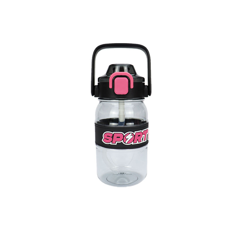2024 Wholesale 600Ml 600 Ml Leak Proof Large Capacity Sports Gym Tritan Plastic Water Bottle With Carry Handle