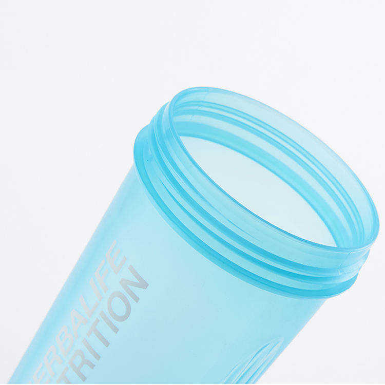 Wholesale Custom 600 Ml Wide Mouth Transparent Plastic Gym Sports Shaker Bottle With Shaking Ball