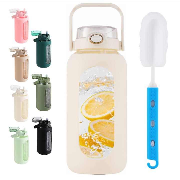 64oz Plastic Water Bottle With Straw and Handle Lid Half Gallon Motivational Bottle With Silicone Sleeve and Time Marker