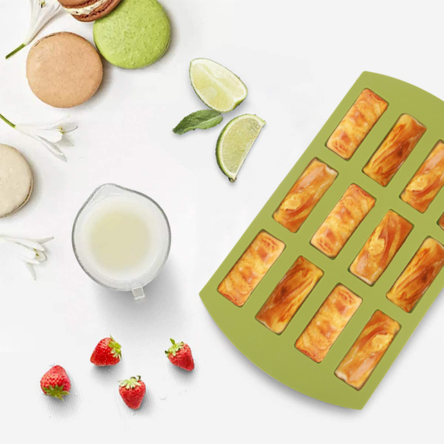 Large Food Grade Silicone Non Stick 12 Lattice Baking Cake Mold