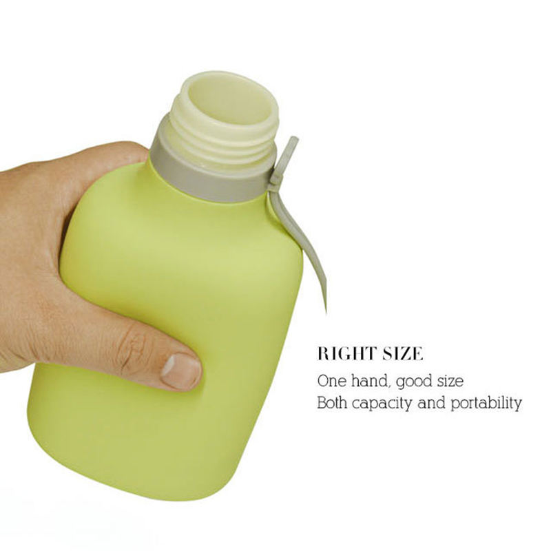 Wholesale 500Ml Portable Folding Water Bottle Sport Foldable Silicone Collapsible Bottle With Handle