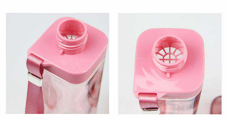 BPA Free 630ml Simple Style square Plastic Water Bottle with Carrying Cord