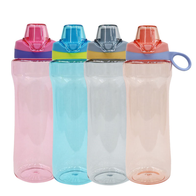 650ml Sports Water Cup Made of Tritan Material with a Handle Transparent and Colored Leak Proof Portable Plastic Water Bottle