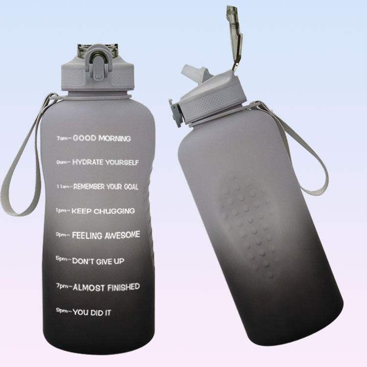 Hot Sellers Gradient Color Large Capacity 2L Plastic Water Bottle