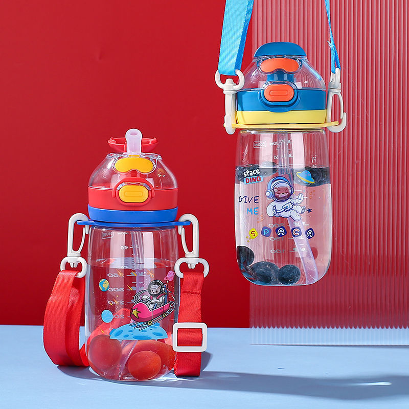 600Ml Candy Color Non-slip Hanging Neck Cartoon Cute Plastic Water Cup for Children