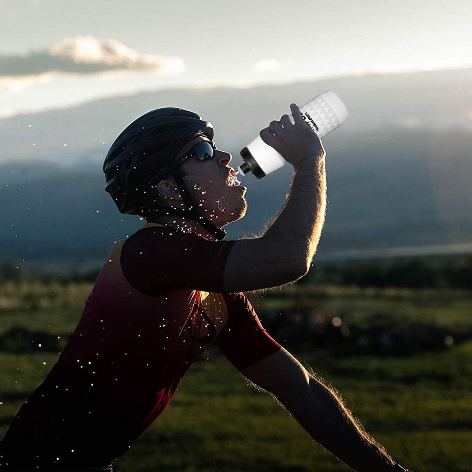 750ml 25oz Logo Custom Gym Bottle Protein Shaker Athletic Plastic Water Bottle Bicycle Light Reusable Plastic Water Bottle