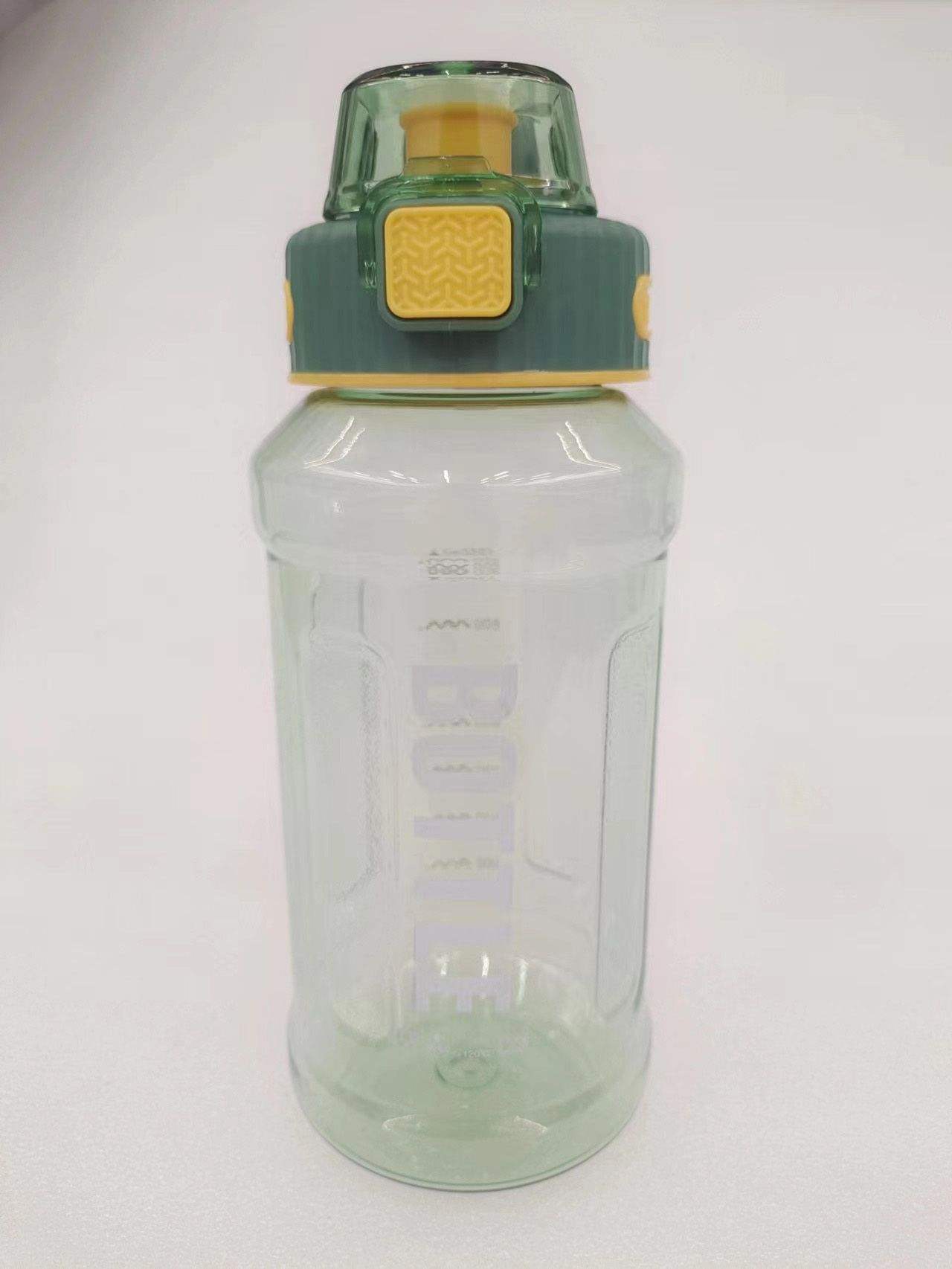 800ml Outdoor Sports BPA Free Tritan Customizable Portable Plastic Water Bottle with Direct Drinking and Straw Lid