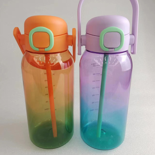 1L Plastic Water Cup with a Straw and Large Capacity Color Sport Motivational Outdoor Direct Drinking Water Bottle with Handle