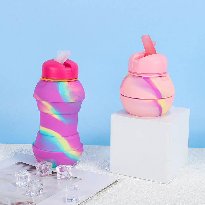 Multifunctional Food Grade 600ml Children Creative Silicone Water Bottle
