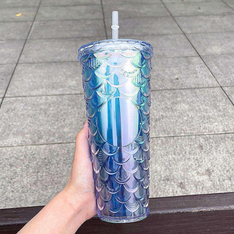 2024 New 700ML High Appearance Level Dream Fish Scale Students Back to School Plastic Water Bottle With Straw