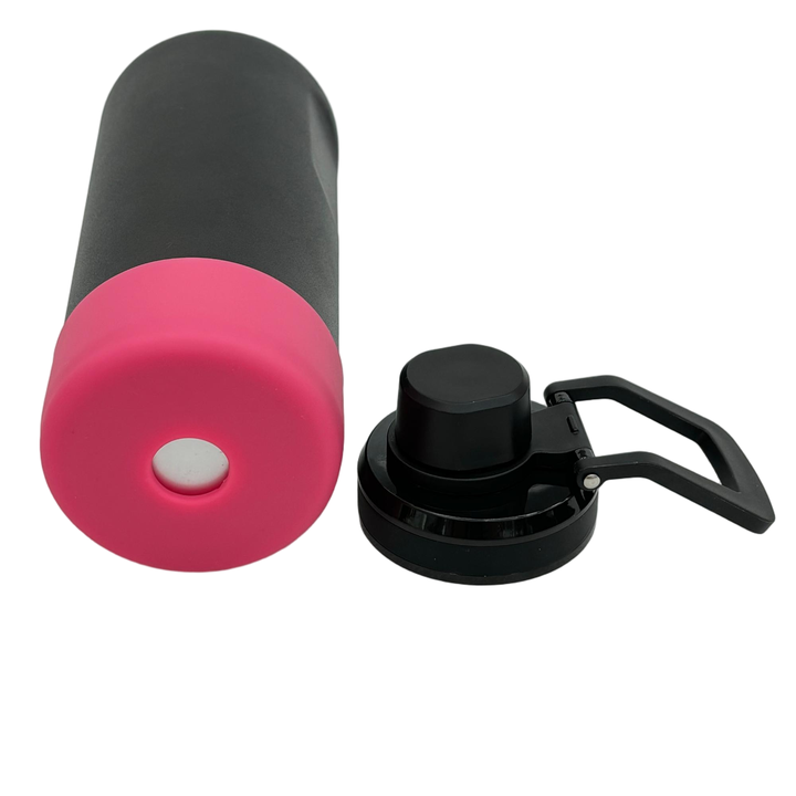 High Quality 780ml Double Wall Stainless Steel Bottle Water with Handle and Non slip Silicone Sleeve