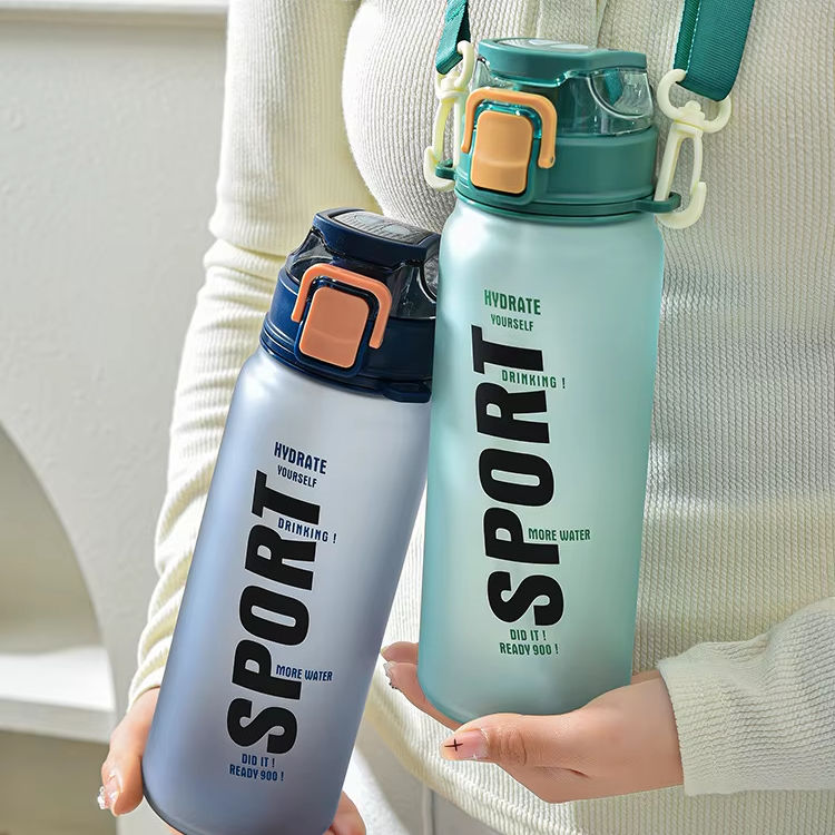 700ML 2024 New Side-leak Resistant High Temperature Portable Neck Hanging Plastic Water Bottle With Scale