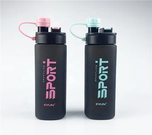 Wholesale Custom Logo 22oz Leakproof BPA Free Fitness Sports Plastic Water Bottle Customize logo and Color