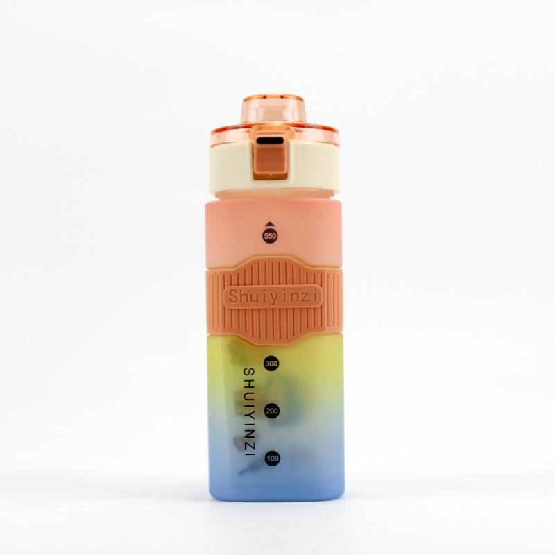 2023 Gym and Outdoor Camping Marker 550ml 720ml 900ml Sports Motivational Water Bottle Frosted Plastic Water Bottle